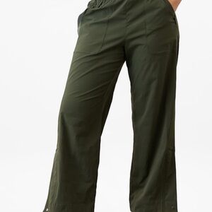 Athleta Trekkie High Rise Parachute Pants